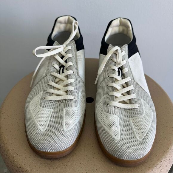 Rothy’s Men’s The RS01 Sneaker in Panther Black and White - Picture 4 of 12